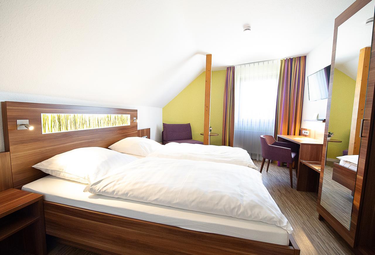 Hotel Meyer ฮิลเดสไฮม์ ภายนอก รูปภาพ
